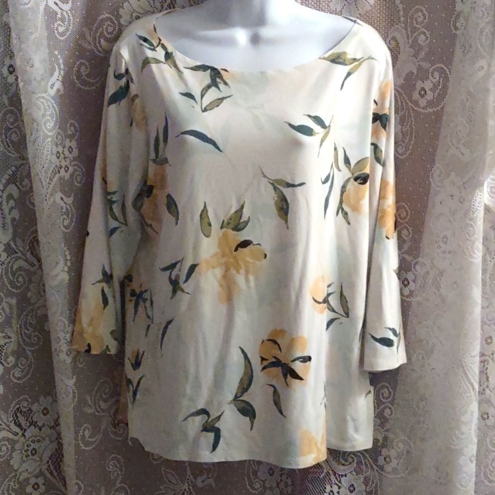 Ann Taylor Women's Size L Classic Yellow Floral 3/4 Sleeve Pullover Top - Picture 1 of 9